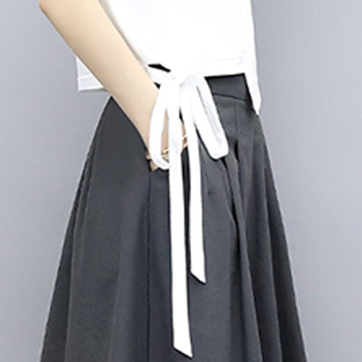 Costume de mode Farodi Robe pour femmes printemps et été Nouveau costume de sport à manches courtes slim 1381 blanc + gris 3xl