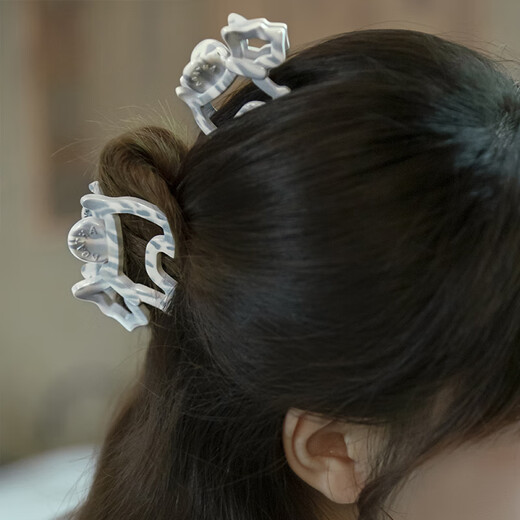AGATHA/Aijiasha leopard print puppy hair clip headdress high-end hair clip for women [birthday gift] high stern shark clip [summer hot sale] white and blue hair clip