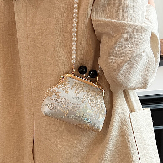 BULANNU New Chinese Bag Women's 2024 New versatile pearl chain crossbody bag Chinese style cheongsam Hanfu bag shell bag blue large size