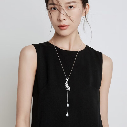 MIMORE pearl sweater chain women's high-end light luxury long necklace 2025 new accessories autumn and winter high-end tassel pendant