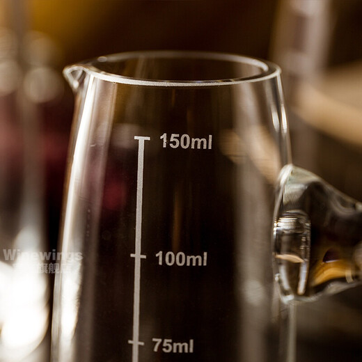 Winewings crystal glass white wine dispenser with scale red wine decanter divider jug household wine divider glass white wine wine set 1100ml wine dispenser