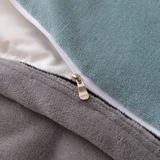 Nanjiren quilt (NanJiren) quilt with thickened quilt in winter quilt with quilt cover removable and washable winter quilt double cover student dormitory Bentley blue + light gray (detachable and washable + quilt cover 1.5*2.0cm (quilt cover + quilt core) about 10 Jin [Jin equals 0.5 kg]