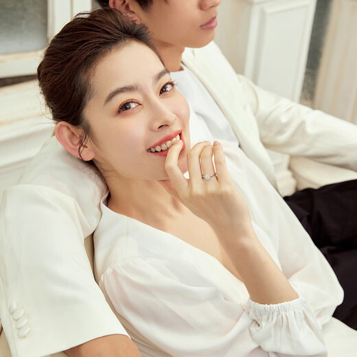 Saturday Fortune diamond ring female proposal carat effect KGDB020959 Total 23 points 10 points main diamond No. 13 birthday gift