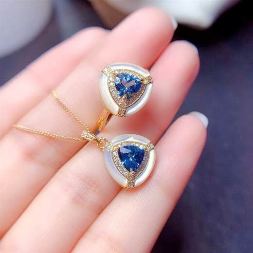 Mussel S ring pendant with empty support triangle, exquisite Korean style light luxury white mother-of-pearl inlaid with tanzanite garnet corner 6 garnet pendant tanzanite pendant plated with platinum