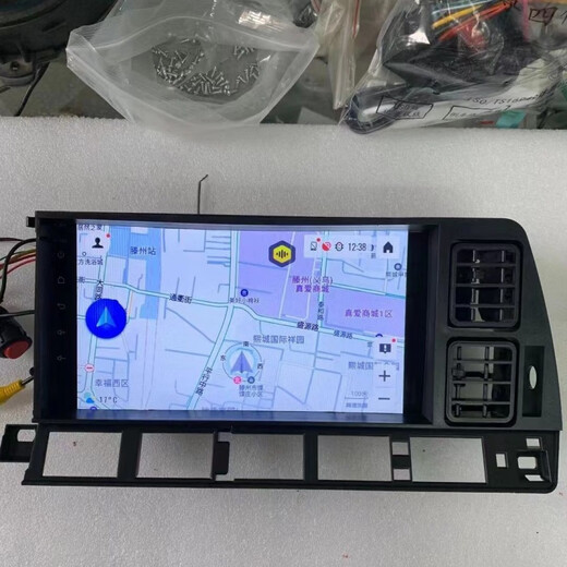 Zhuo Yonghang convient à Volkswagen Old Pusang Android Smart Central Contrôle de navigation grand écran Affichage inversé Image inversée All-in-One
