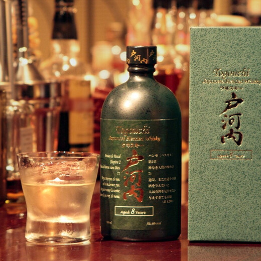 Tohanoi [offiziell autorisiert, lizenziert] 700 ml gemischter Whisky Originalwein für Geschenke Shirley Barrel 8 Jahre 700 ml + 40%Vol Vol.