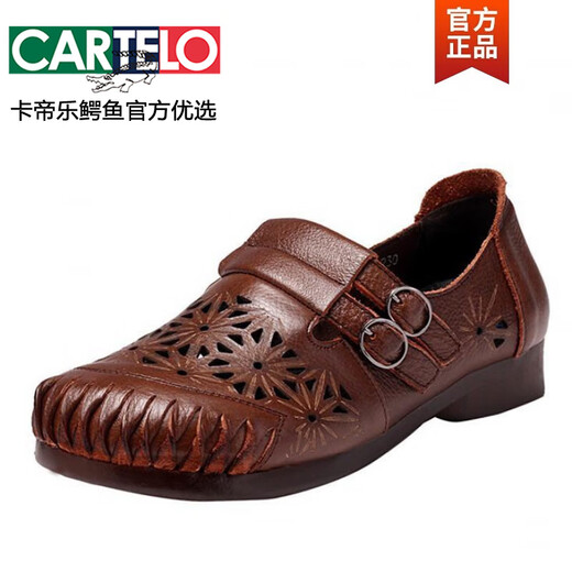 Cartelo Summer Leather Mother Chaussures en cuir véritable semelle douce semelle des femmes confortables chaussures creux respirantes d'âge moyen et âgés creux en mailles sandales féminines 2 681