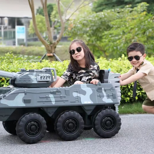 Sardon Samat El vehículo blindado eléctrico para niños Super Grande se puede lanzar con tanques de municiones para hombres y mujeres, automóvil de juguete de control remoto de cuatro ruedas, batería grande de 12 V y tracción en las cuatro ruedas + control remoto + swing + Bluetooth