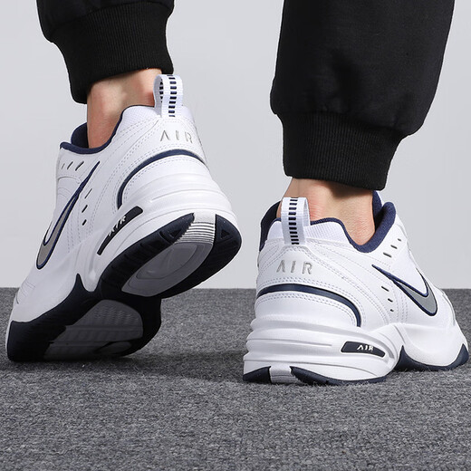 耐克（NIKE）跑步鞋男鞋女鞋2025秋冬季新款AirMonarch M2K老爹鞋运动鞋休闲鞋 415445-102经典银白 42.5