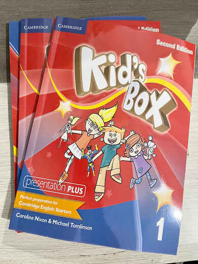 Spot Cambridge Zweite Auflage Englisch für Kinder, Neuauflage, Kinderbox, Schülermaterialien, Einsteiger-Lehrbuch + Übungsbuch