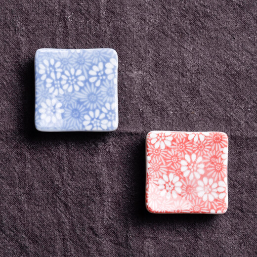 Wakasa Craftsman Japan's original imported cherry blossom chopstick holder creative chopstick holder chopstick pillow household Japanese-style ceramic pen holder cherry red chopstick set