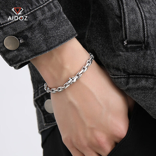 Aido Diamond pt950 platinum wolf head bracelet for men, platinum bracelet, domineering and high-end jewelry, weight 28.48g, length 16cm, thickness about 6.0mm
