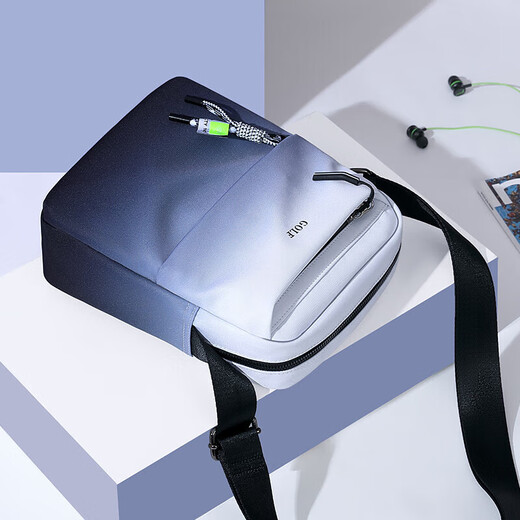 Golf (GOLF) shoulder bag, men's crossbody bag, men's and women's gradient casual sports bag, commuter iPad mobile phone bag, water-repellent travel bag