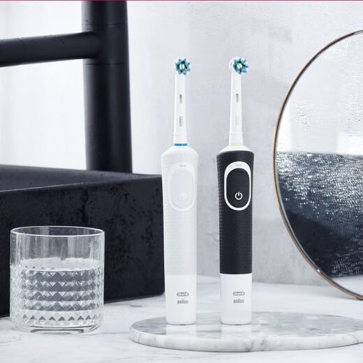 Oral-B Oral-B electric toothbrush D100 adult male and female couple set sonic rotating automatic rechargeable D100 white + 8 adapting brush heads + toothbrush box cover