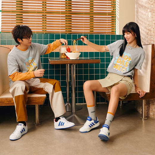 阿迪达斯NEO男女运动短袖T恤 IP3884&IP3885&IP3887 IP3887 L