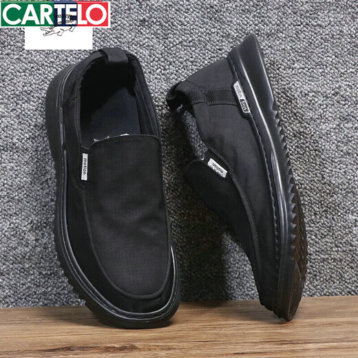 Cartelo-Leinwandschuhe für Männer dicker Sohle leichter lässiger, weicher Sohle ein Fuß Pedal Lazy Männer Sommer atmungsaktiv und geruchssicherer Jugendliche reine schwarze Stoffschuhe All Black 42