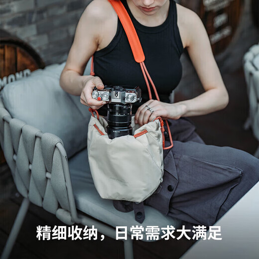 PGYTECH Camera Bag OneGo Beam Bag Dandelion Photography Bag Shoulder Camera Bag Mirrorless Single Liner Storage Bag Women's Crossbody Travel Suitable for Canon Fuji X100VI Ivory White