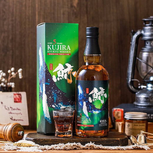 KUJIRA official licensed goods imported from Japan, Whale 5 Years Ryukyu Single Grain Whiskey and Wine, Dragon New Year’s goods, gift box 700ml