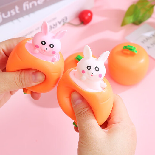 ZOCO Carrot Pinch Le Net Red Carrot Rabbit Squeeze Cup Vent and Decompress Artifact Tricky Gadget Stress Relief Toy 2 Carrot Rabbits High Quality Pinch, Unlimited Decompression