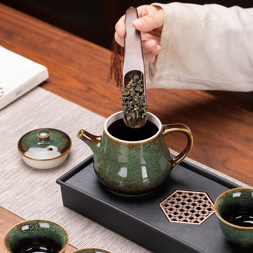 Porcelain brand tea set (cipaiming teaset) tea set small set Kung Fu teapot portable one pot four cups home reception tea set small tea table kiln-turned rabbit hair blue one pot four cups + magnet dry infusion tray