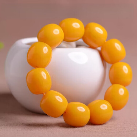 Fat Donglai's same style of beeswax bracelets with chicken oil and yellow natural Polish old beeswax bracelets for men with raw mineral chicken oil and yellow amber style seven (men and women's date beads) bead size 13