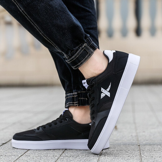 
Xtep men's shoes, sneakers, summer trendy breathable lightweight skateboard shoes, Korean style trendy street shooting casual shoes, men strongly recommended-[Leather Net] Black and White 7027 44