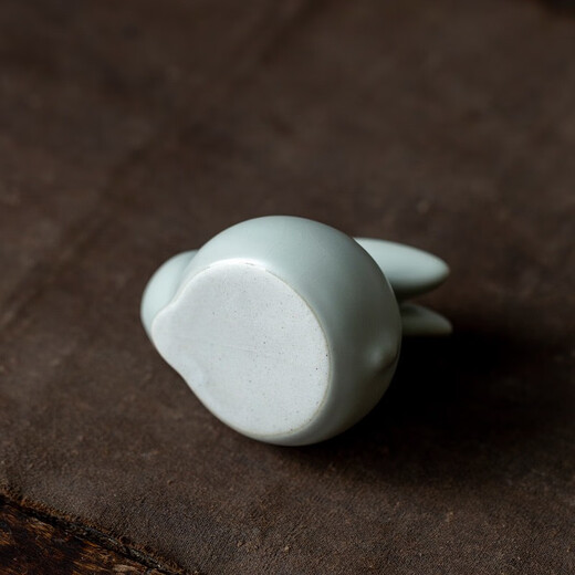 Rudao Ru Kiln Rabbit Tea Pet Tea Ceremony Accessories Ceramic Jade Rabbit Tea Mat Ornaments Little Rabbits Can Be Raised and Split Ru Porcelain Zodiac Tea Play Tianqing Ru Kiln-Rabbit Tea Pet Small Size