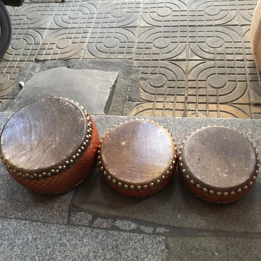 Jingyun Foshan Lion Drum 6 7 8 10-дюймовый двойной барабанный барабан с коровью барабан с большим барабаном танце