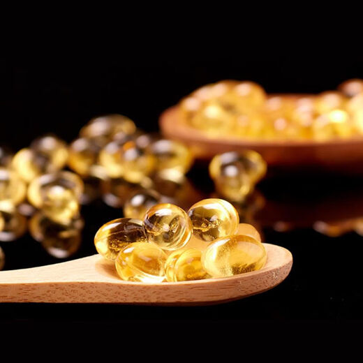 Authentic Ganoderma lucidum spore oil soft capsule Changbai Mountain broken Ganoderma lucidum spore powder extracted authentic Linzhi robe oil grains FDA export 60 capsules in a bottle