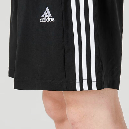 阿迪达斯 （adidas）男裤2025春季新款运动裤跑步训练训练透气五分裤休闲短裤 IC1484黑色  S