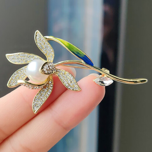 QUAMER high-end fashion new light luxury Chinese style narcissus corsage women's zircon plant brooch XZ0287-1
