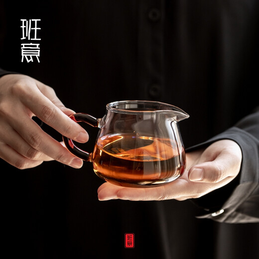 Banyi Fair Cup, Male Cup Tea Divider, Tea Splitting Cup, Tea Sea 200ML Purely Handmade High Borosilicate Heat-Resistant Glass, Mini Small Sea of Flowers (200ML), Red Handle