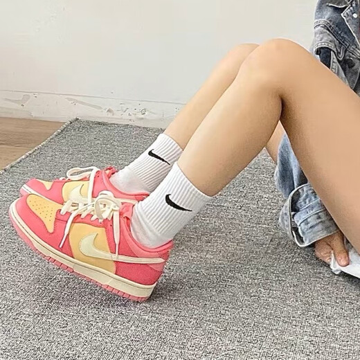 
Nike (NIKE) board shoes AJ1 women's shoes 2025 summer new low top Air Jordan 1 casual shoes sneakers [trend] DH9765-200 pink orange grapefruit 35.5