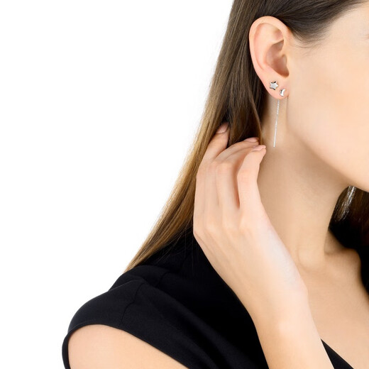 Chow Sang Sang (CHOW SANG SANG) platinum earrings play love secret five-pointed star platinum earrings (one side) 89813E