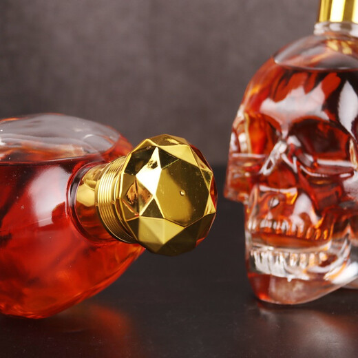 Vasening Skull Wine Louis Galen III Necromancer XO Brandy 40 degrees 330mL*2 bottles 2 bottles Gift box