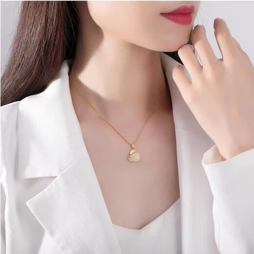 DR GRAFFCARNY gold necklace women's pendant 2025 new 18K color gold clavicle chain for girlfriend's birthday gift Moon Rabbit Necklace