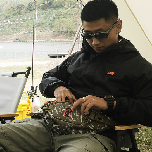 King Lua Lua bag multifunctional small waist bag crossbody shoulder bag fishing gear bag wear-resistant and water-repellent khaki
