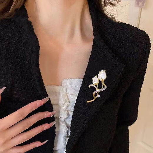 Coriander Cat's Eye Tulip Brooch Niche Elegant Pin Exquisite Suit Sweater Pin Accessories Corsage Tulip B05-302