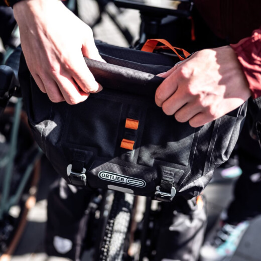 德国ORTLIEB 耐用长途骑行通勤自行车驮包 旅行全防水行李收纳包 车头包11L 深灰色 F9926