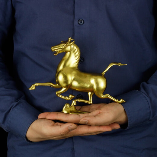 Guye Home Pure Brass Horse Stepping on Feiyan Crafts Ornaments Home Ornaments Copper Horse Ornaments Copper Horse Gifts Office Ornaments Horse Brass Color Length 21* Width 5* Height 17CM/No gift box/Can be customized