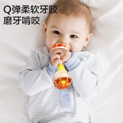 Xinge gelbe Entenrassel, Früherziehungsspielzeug, Sandhammer für 0 bis 1 Jahre, Handrassel, Geschenkbox für Neugeborene, Baby-Vollmond-Geschenkrassel + Hantel + gelber Entensandhammer + weicher Gummiball