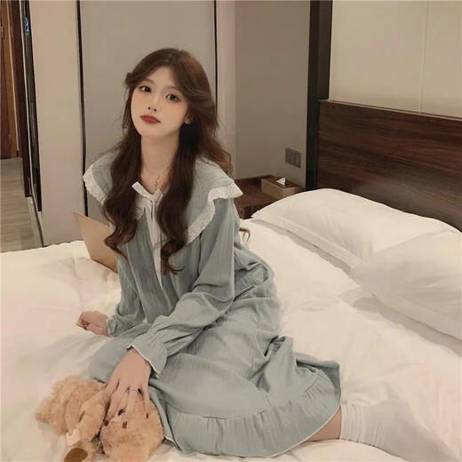 Nightgown pour les femmes au printemps et à l'automne à manches longues de style princesse pour filles, vêtements de maison doux et mignons, peut être porté sur la robe longue extérieure 724 poudre XL (recommandée 115-135 Jin [Jin est égal à 0,5 kg])))