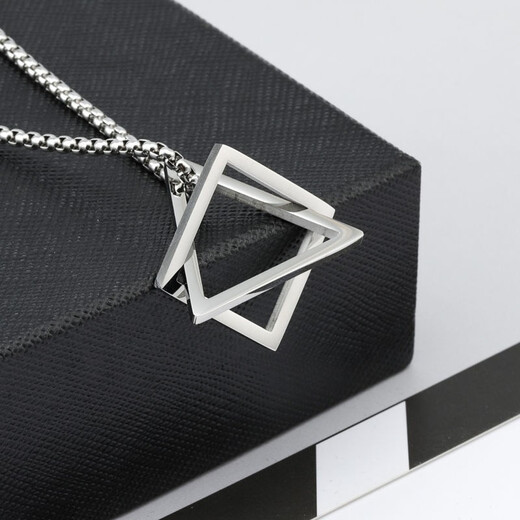 Yililuo geometric square triangle necklace men's trendy hip-hop couple titanium steel pendant simple versatile personalized sweater chain geometric necklace keel chain