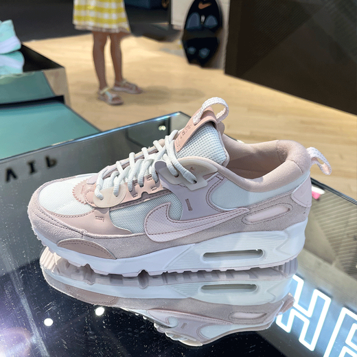 Nike (NIKE) casual shoes women's shoes 2025 autumn and winter sports shoes AIRMAX air cushion fashion comfortable shock-absorbing running shoes DM9922-104 36.5