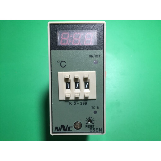 NNC Yao Aote instrument E5EN digital display thermostat E5EM pointer temperature control instrument NNC brand/E5EN K 399 degrees