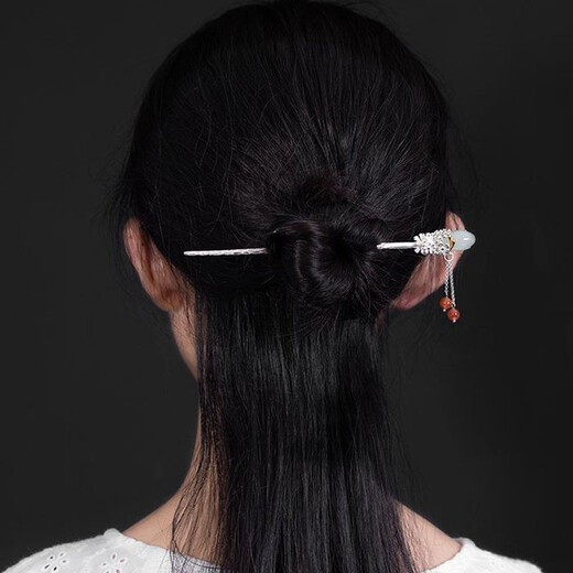 Jiangnan's first national style, magnolia flower, agate tassel, silver-plated hairpin, jade Hanfu headdress, ancient style coiled hairpin, step-shaking hairpin for women, hairpin