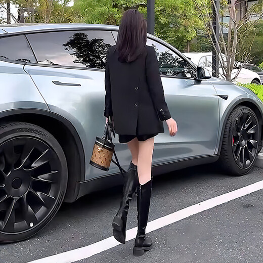 GARNUO黑色小西装外套女短款2025春秋新款高级设计感小众小个子休闲西服 黑色【826两粒扣后开叉】 M 【101-110斤】