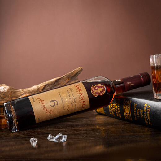 ASKANELIASKANELI brandy wine Georgia original bottle imported traditional craft vintage 6 years single