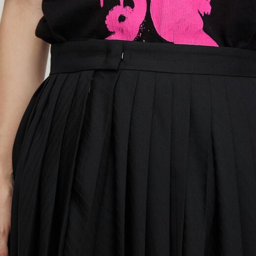 Jiangnan Buyi (JNBY) summer skirt for women with pleated fashionable irregular loose fishtail skirt 5M3D12170 001/平台 XS