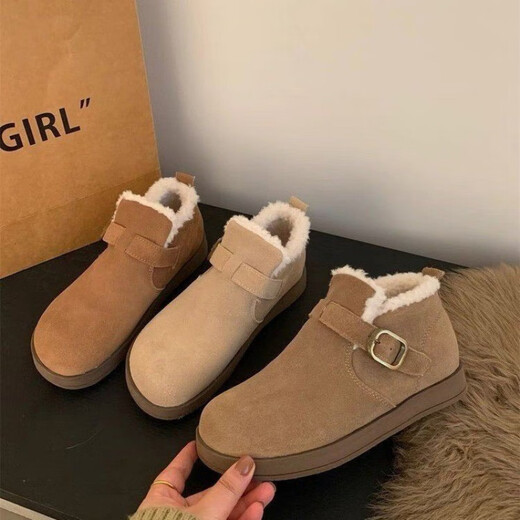 Belle Boots de neige intégrés de fourrure chaude et semelle épaisse pour les femmes en hiver 2025 Nouveau velours épaissis de coton nord-est épaissisé Brown 37